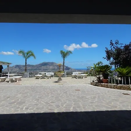 Bed & Breakfast Sole E Luna