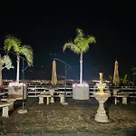Sole E Luna Couette-café