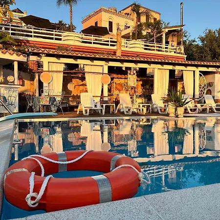 Sole E Luna Bed & Breakfast